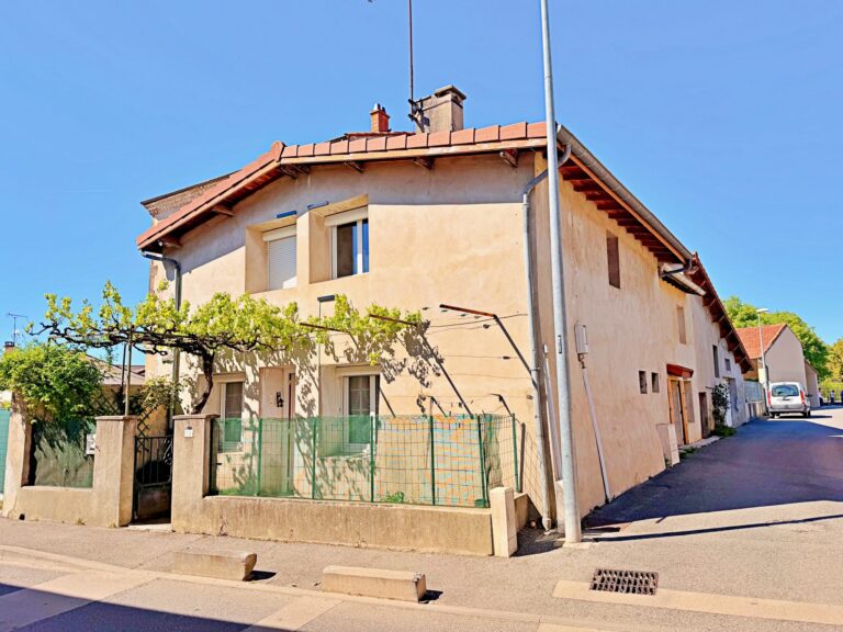 Maison Fauconnières